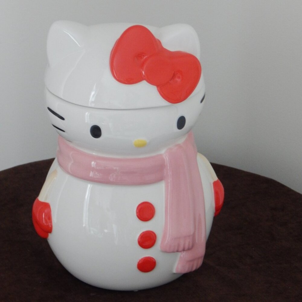 New Sanrio Hello Kitty Holiday Snowman 3D Sculpted Ceramic LRG Canister Jar Set